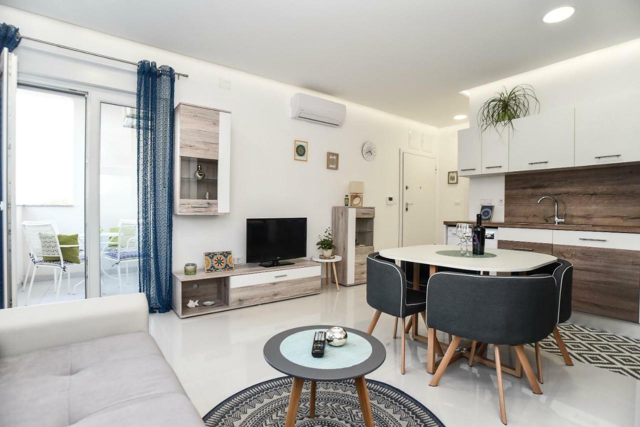 Apartman Mar Nin Eksteriør billede