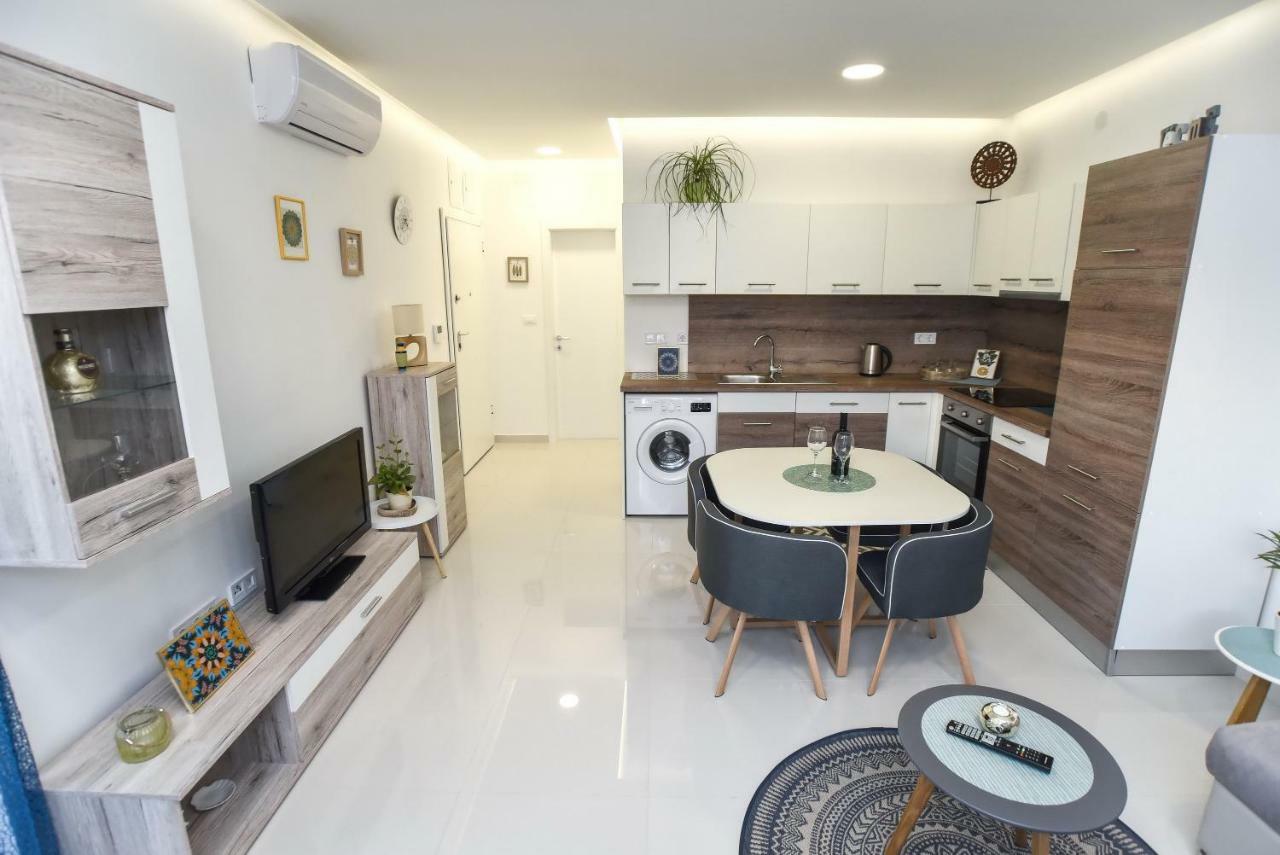 Apartman Mar Nin Eksteriør billede